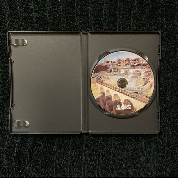 VGT DVD Twin City Model Railroad Museum DVD - Picture 4 of 5